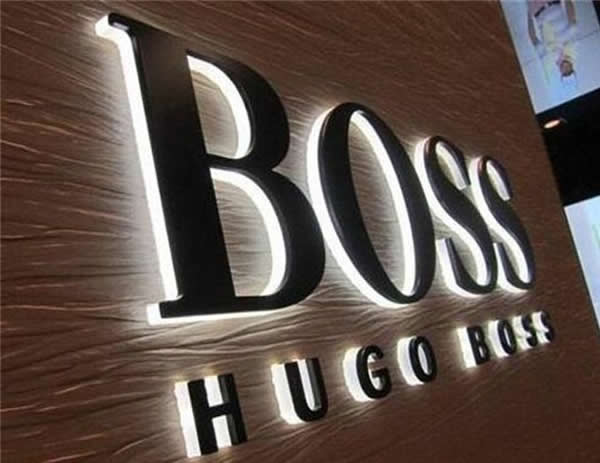 平面亞克力通體發(fā)光字定